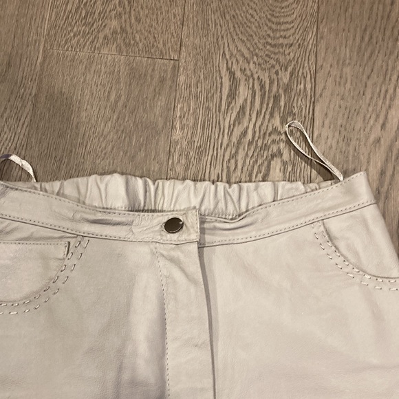 Dove Grey Vintage Leather Pants - Guillaume - Picture 3 of 10